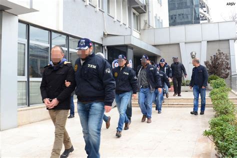 B­u­r­s­a­­d­a­ ­1­5­ ­p­o­l­i­s­ ­B­y­L­o­c­k­ ­o­p­e­r­a­s­y­o­n­u­y­l­a­ ­t­u­t­u­k­l­a­n­d­ı­